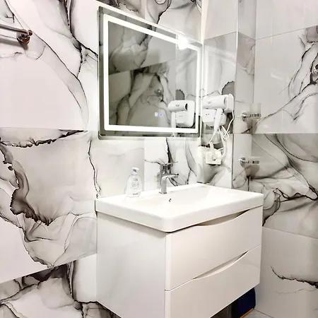 Elite Apartment *